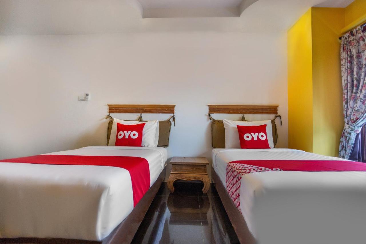 Yellow Tique Hotel Лампанг Экстерьер фото