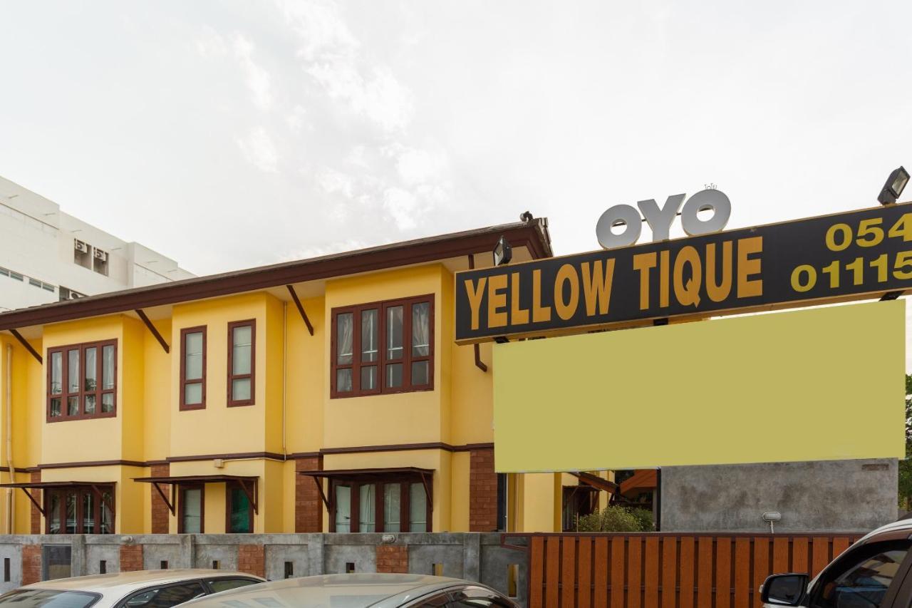 Yellow Tique Hotel Лампанг Экстерьер фото